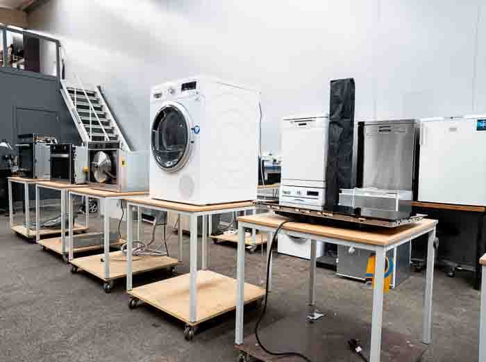 Het repair Centre van Dokter Elektro voor Witgoed herstelling Gent-Mariakerke: wasmachines, vaatwassers en ovens klaar voor vakkundige reparatie.
